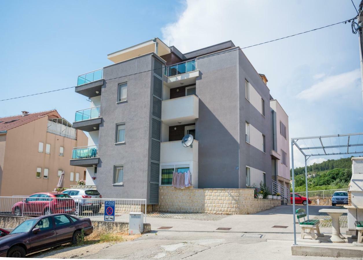 Breki Apartman Podstrana Eksteriør billede